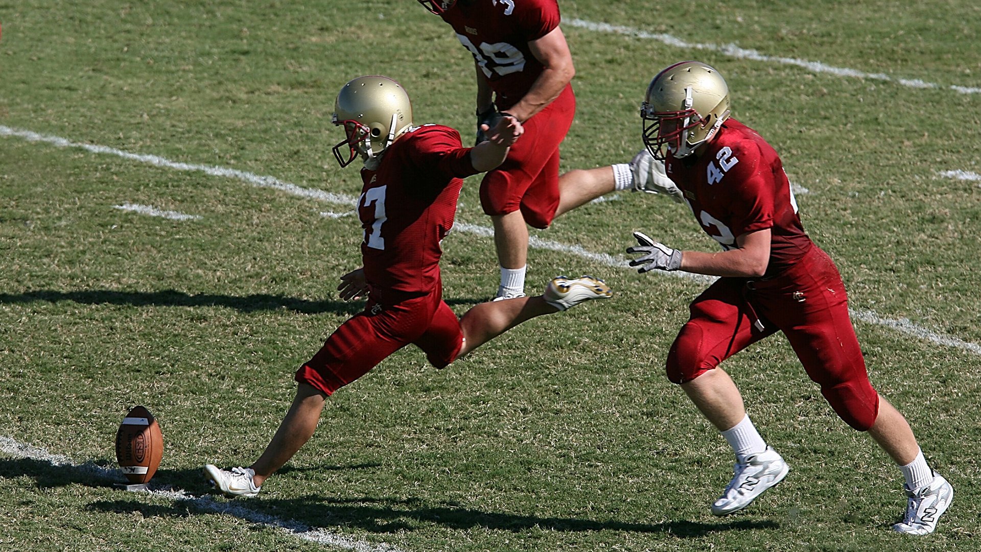 米兰体育官网首页-橄榄球运动员就业转型获支持，橄榄球就业前景