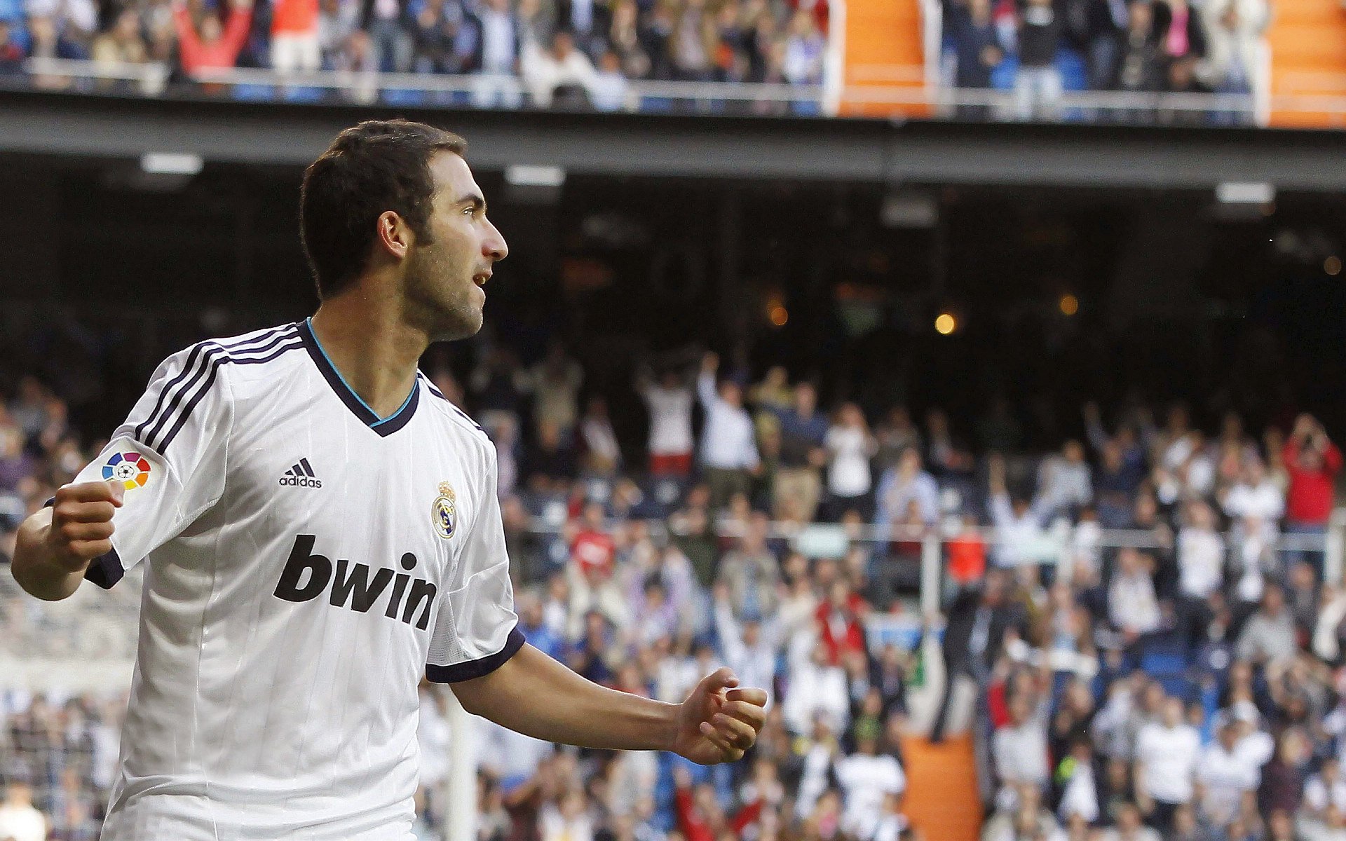 14场造12球！巴萨3-1完胜，拉什福德再进球，当选西甲官方最佳，巴萨后腰引援